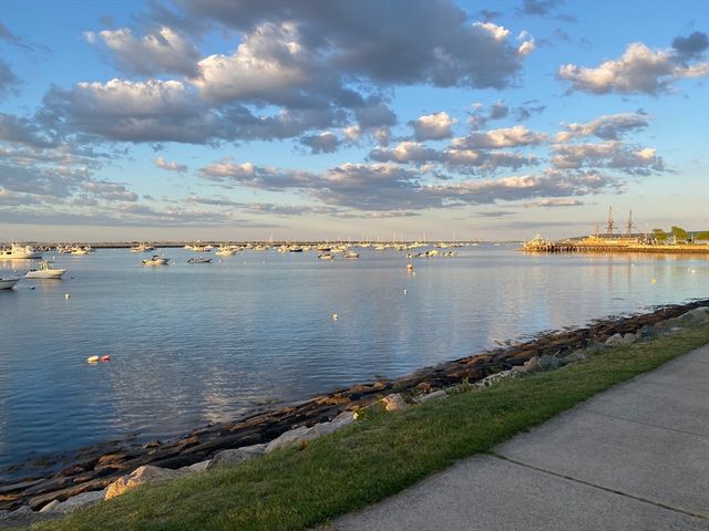 51 Kathleen Dr, Plymouth, MA 02360