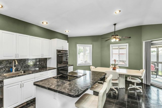 17 Chickadee Lane, Levittown, NY 11756