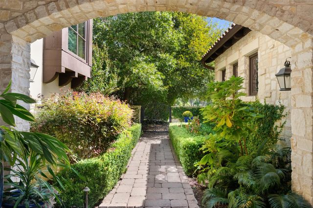 1200 Barton Creek BLVD 45, Austin, TX 78735