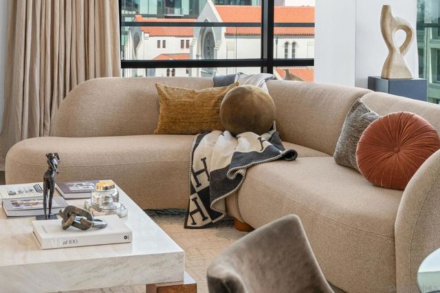 2604 5th Ave 601, San Diego, CA 92103