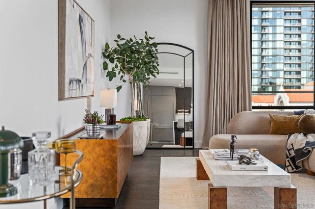 2604 5th Ave 601, San Diego, CA 92103