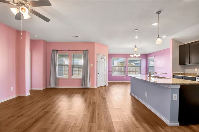 1014 Fannin St, Brenham, TX 77833