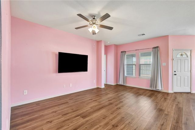 1014 Fannin St, Brenham, TX 77833