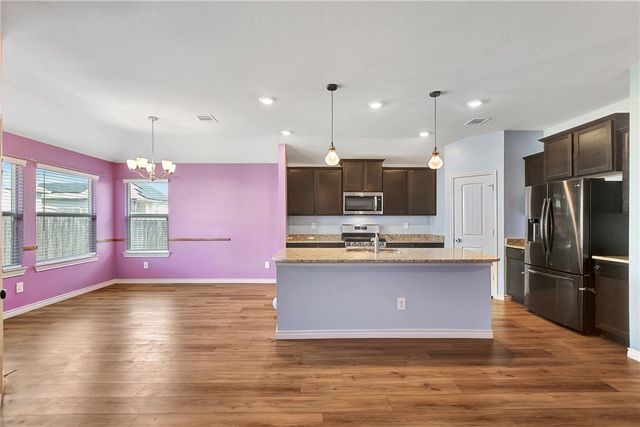 1014 Fannin St, Brenham, TX 77833