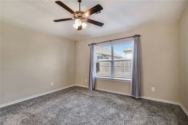 1014 Fannin St, Brenham, TX 77833