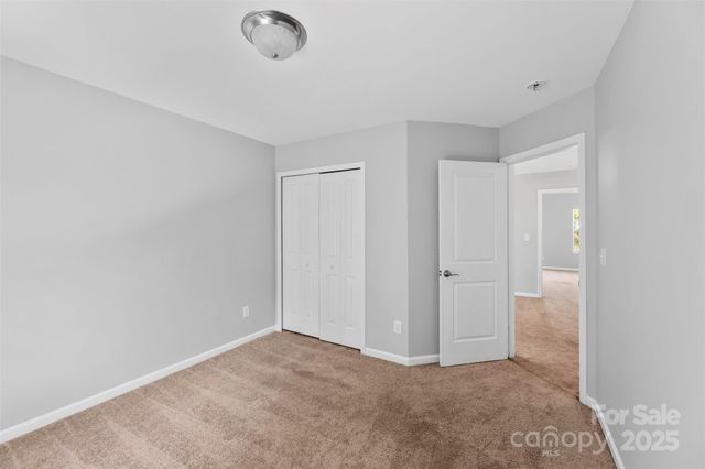 2415 Cairns Mill Court, Charlotte, NC 28269