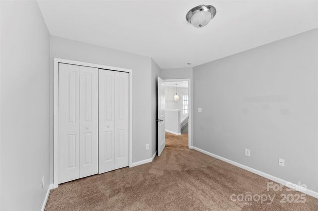 2415 Cairns Mill Court, Charlotte, NC 28269