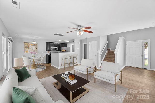 2415 Cairns Mill Court, Charlotte, NC 28269