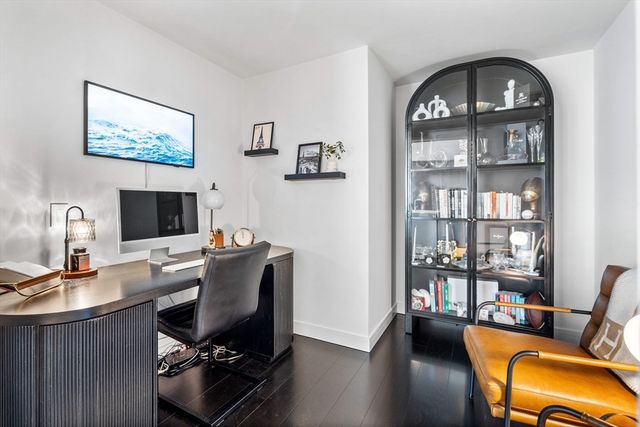 150 Seaport Blvd 14B, Boston, MA 02210