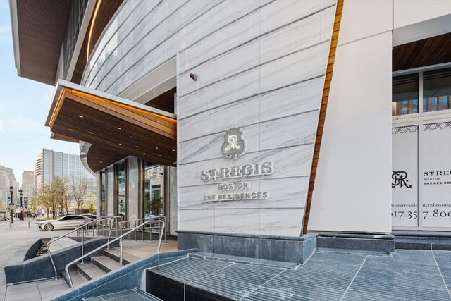 150 Seaport Blvd 14B, Boston, MA 02210