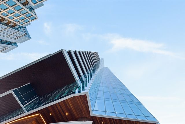 150 Seaport Blvd 14B, Boston, MA 02210