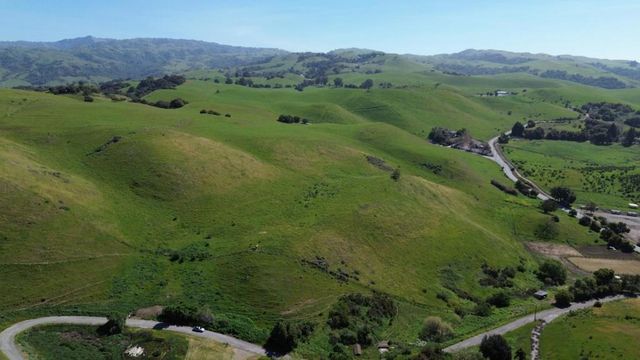 3463 Calaveras Road, Milpitas, CA 95035