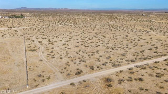 195 E 195th, Lancaster, CA 93535