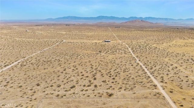 195 E 195th, Lancaster, CA 93535