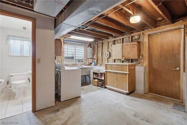 6670 Glenallen Avenue, Solon, OH 44139