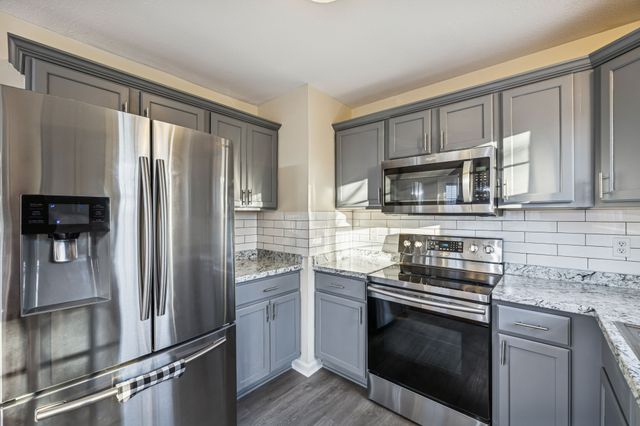 1731 Ridge Runner Ct, Clarksville, TN 37042