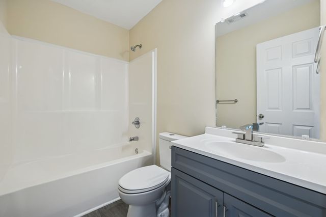 1731 Ridge Runner Ct, Clarksville, TN 37042