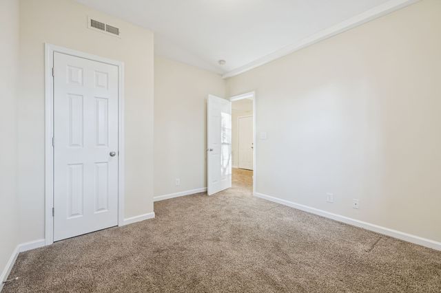 1731 Ridge Runner Ct, Clarksville, TN 37042