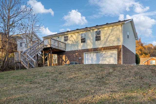 1731 Ridge Runner Ct, Clarksville, TN 37042