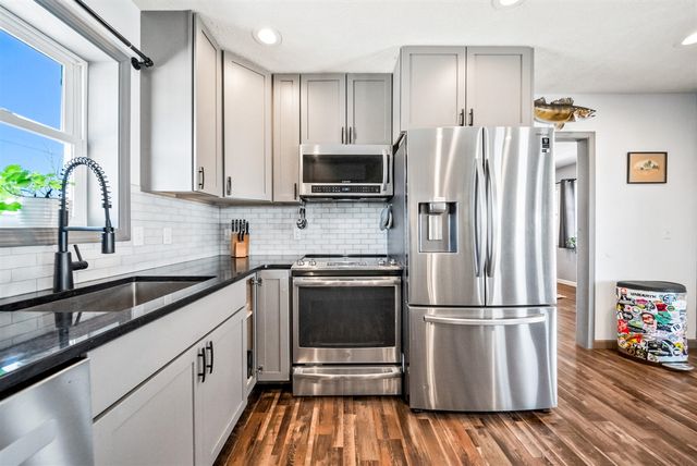 70118 Us-131, White Pigeon, MI 49099