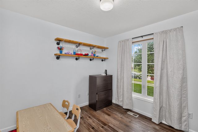 1624 3rd Avenue SE, Altoona, IA 50009