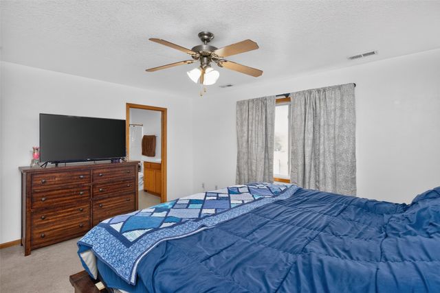 1624 3rd Avenue SE, Altoona, IA 50009