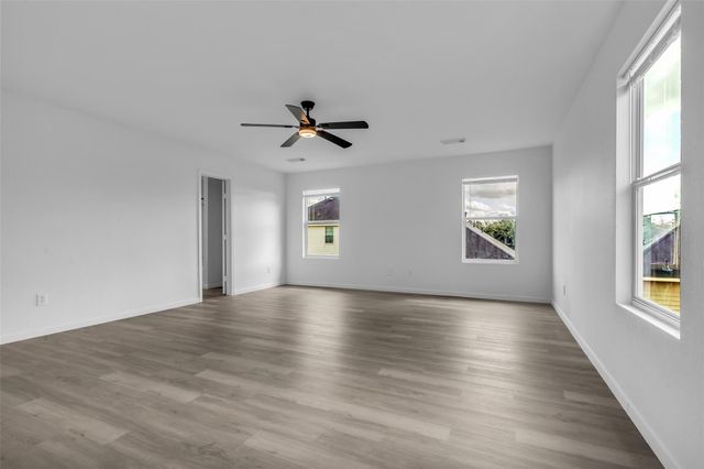 839 Darbydale Crossing Lane, Houston, TX 77090