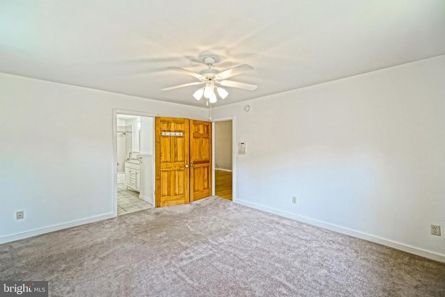 33810 N HERON DR, Lewes, DE 19958