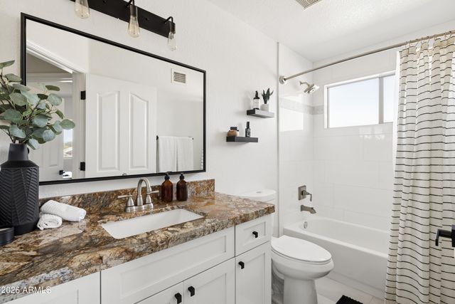4323 E LONE CACTUS Drive, Phoenix, AZ 85050