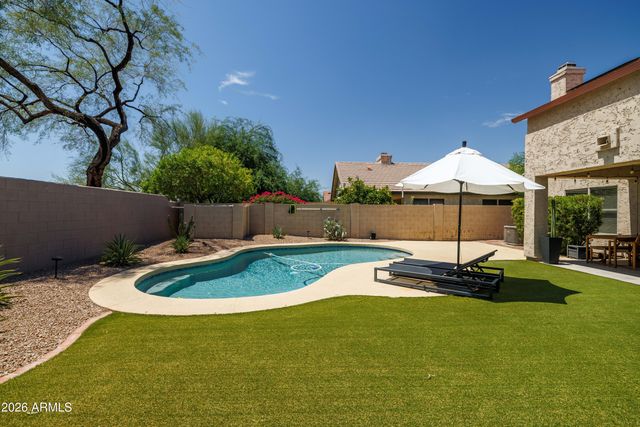 4323 E LONE CACTUS Drive, Phoenix, AZ 85050