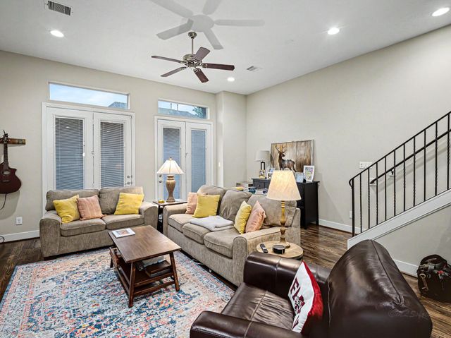4230 Dickson Street, Houston, TX 77007