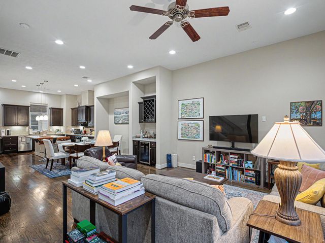 4230 Dickson Street, Houston, TX 77007