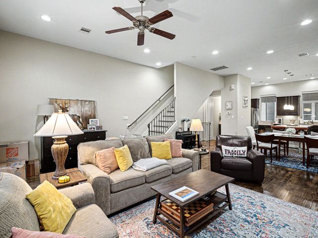 4230 Dickson Street, Houston, TX 77007