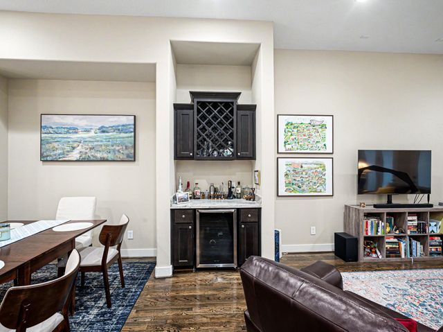 4230 Dickson Street, Houston, TX 77007