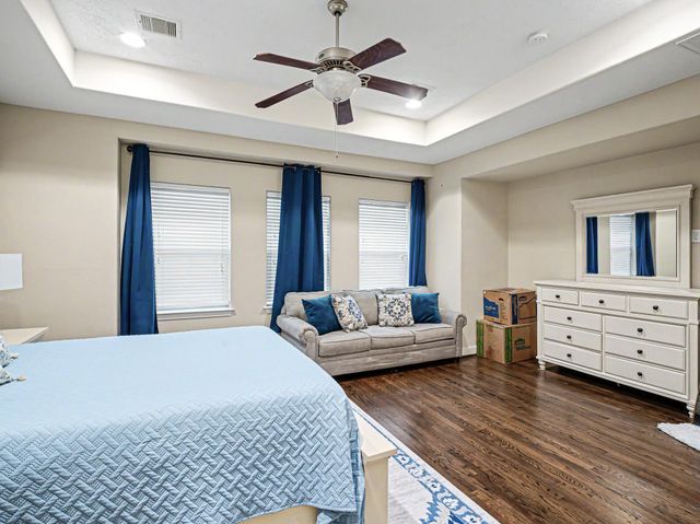 4230 Dickson Street, Houston, TX 77007