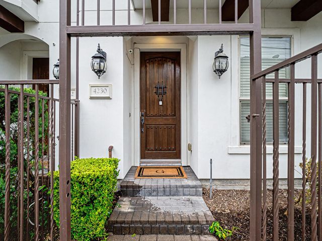 4230 Dickson Street, Houston, TX 77007