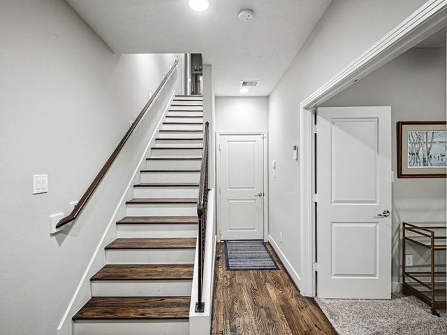 4230 Dickson Street, Houston, TX 77007