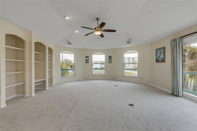 320 DUE EAST STREET, New Smyrna Beach, FL 32169