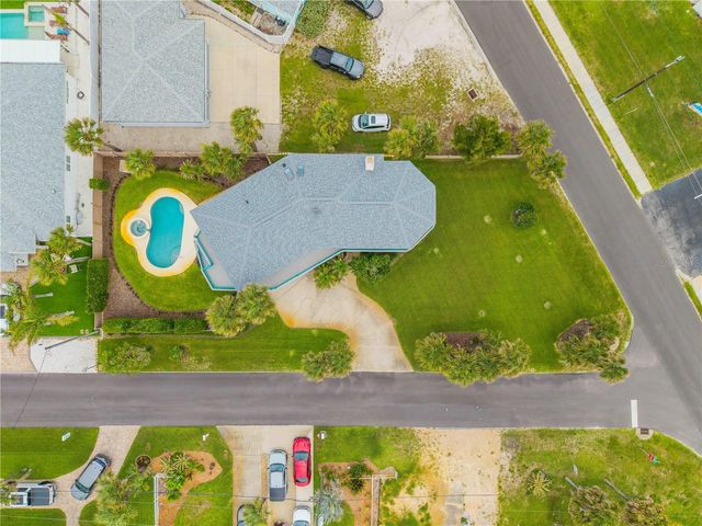 320 DUE EAST STREET, New Smyrna Beach, FL 32169