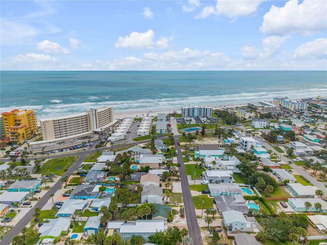 320 DUE EAST STREET, New Smyrna Beach, FL 32169
