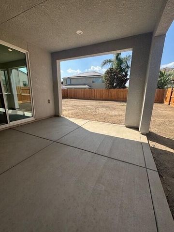 169 Alberta Street, Tulare, CA 93274