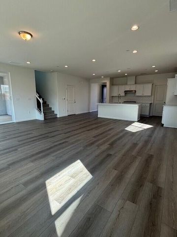 169 Alberta Street, Tulare, CA 93274