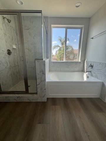 169 Alberta Street, Tulare, CA 93274