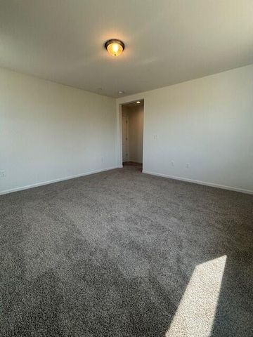 169 Alberta Street, Tulare, CA 93274