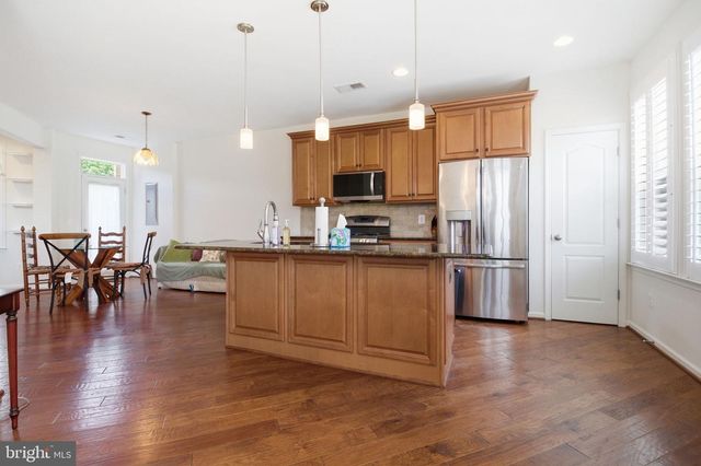 8922 CENTER ST, Manassas, VA 20110