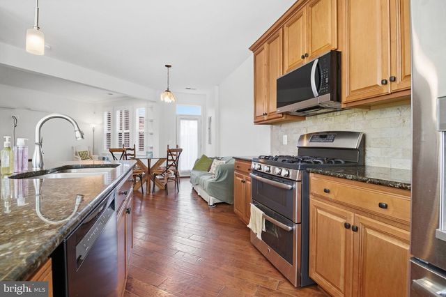 8922 CENTER ST, Manassas, VA 20110