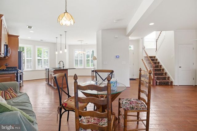 8922 CENTER ST, Manassas, VA 20110