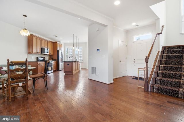8922 CENTER ST, Manassas, VA 20110