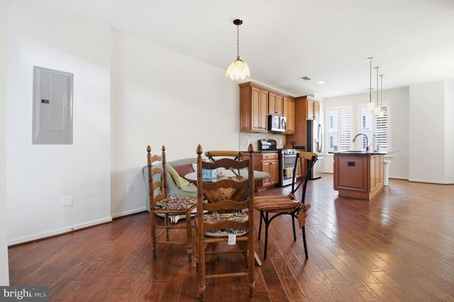 8922 CENTER ST, Manassas, VA 20110