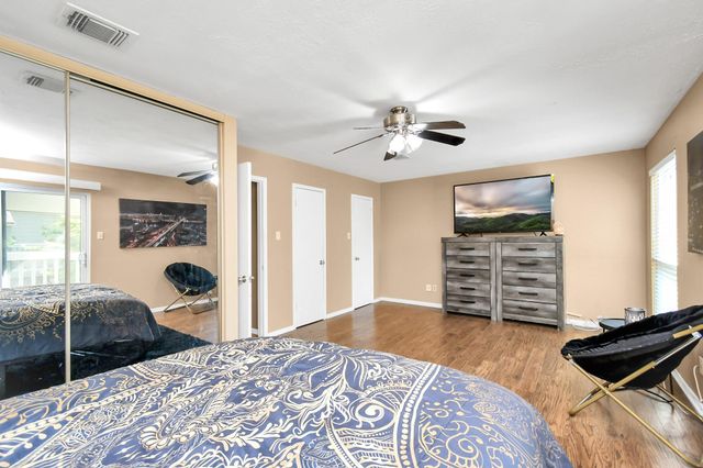 2379 Briarwest Boulevard 35, Houston, TX 77077